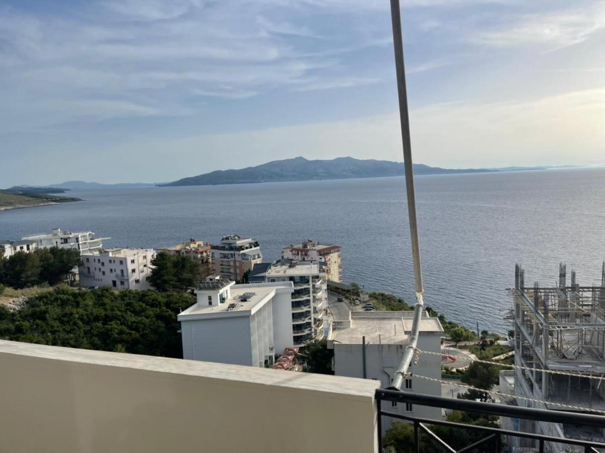 Ylli'S Apartments Sarandë Exteriör bild
